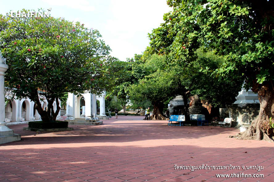 วัดพระปฐมเจดีย์ราชวรมหาวิหาร จังหวัดนครปฐม)