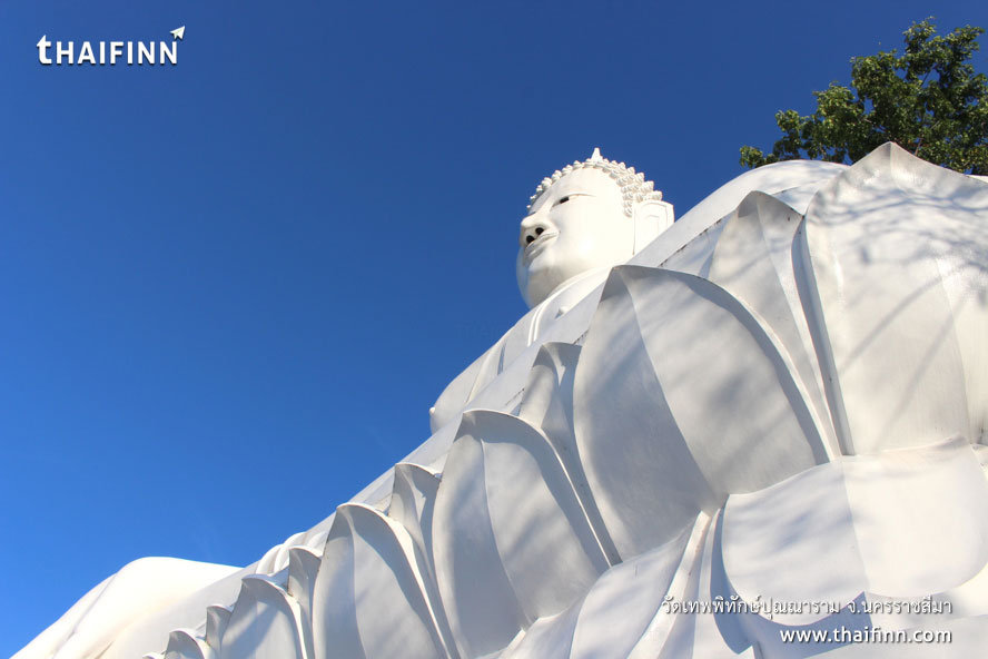 วัดเทพพิทักษ์ปุณณาราม จังหวัดนครราชสีมา)
